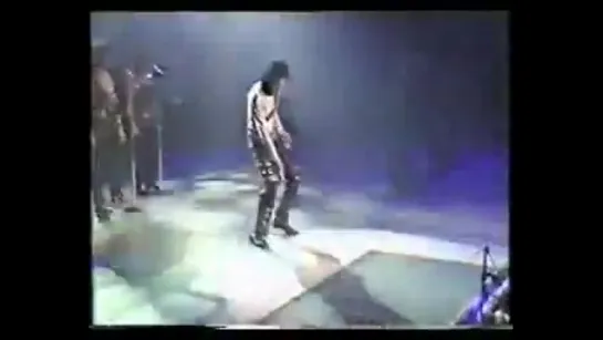 Live Bad Tour-2