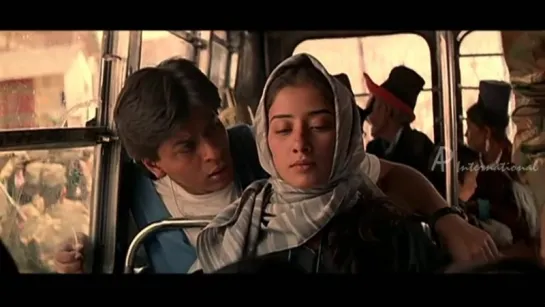 Uyire - Shahrukh-Manisha in a Bus Trip