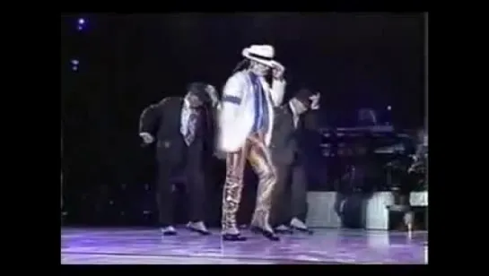 Michael Jackson - Smooth Criminal (Live, Auckland '96)