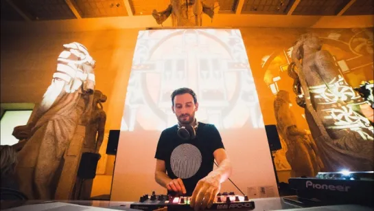 Deep House presents: Max Cooper live @ Musée Bourdelle for Cercle  [DJ Live Set HD 1080]