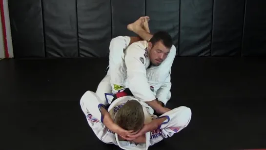 Dean Lister Shows Triangle Defense With Keenan Cornelius