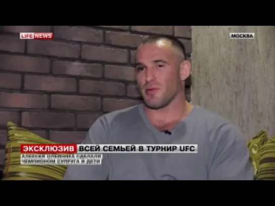 Российский боец Алексей Олейник планирует продолжить карьеру в UFC