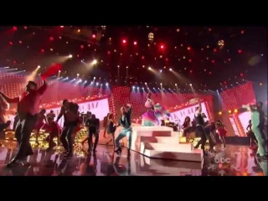 Jenifer Lopez — Celia Cruz Tribute /American Music Awards 2013/