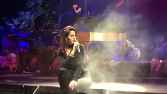 Lana Del Rey – Ultraviolence (Live @ «LA To The Moon Tour»: «Toyota Center»)