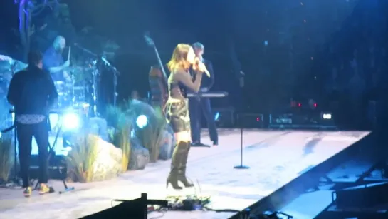 Lana Del Rey – 13 Beaches (Live @ «LA To The Moon Tour»: «Wells Fargo Center»)