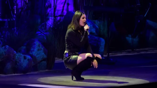 Lana Del Rey – Born To Die (Live @ «LA To The Moon Tour»: «Wells Fargo Center»)