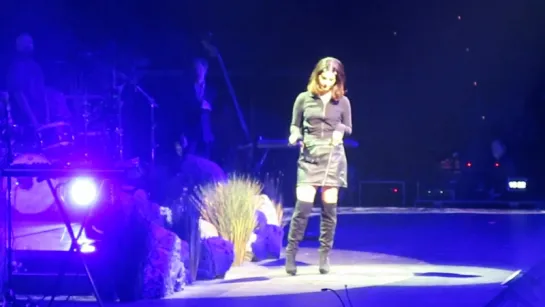 Lana Del Rey – God Bless America - And All The Beautiful Women In It (Live @ «LA To The Moon Tour»: «Wells Fargo Center»)