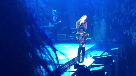 Lana Del Rey – Cruel World (Live @ «LA To The Moon Tour»: «Wells Fargo Center»)