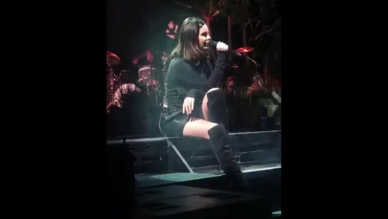 Lana Del Rey – Ultraviolence (Live @ «LA To The Moon Tour»: «Wells Fargo Center»)