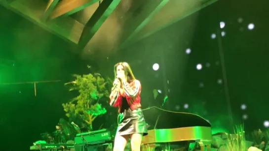 Lana Del Rey – Diet Mountain Dew (Live @ «LA To The Moon Tour»: «Prudential Center»)