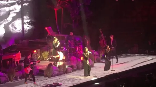 Lana Del Rey – Cherry (Live @ «LA To The Moon Tour»: «TD Garden»)