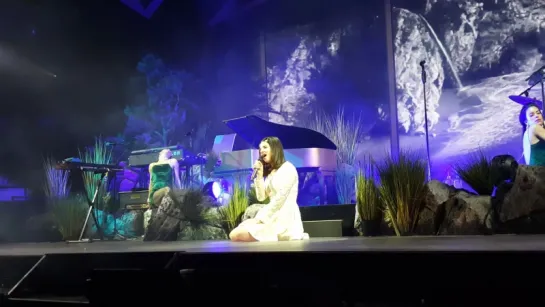 Lana Del Rey – Pretty When You Cry (Live @ «LA To The Moon Tour»: «Target Center»)