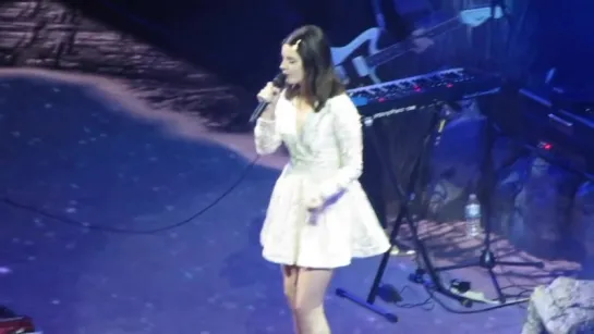 Lana Del Rey live @ «LA To The Moon Tour»: «Target Center»