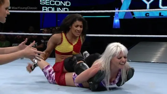 Candice LeRae vs Nicole Savoy