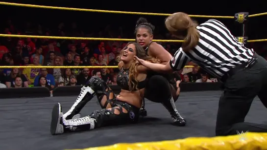 Bianca Belair  vs Aliyah