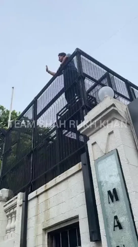 SRK-Mannat(17.09.23)