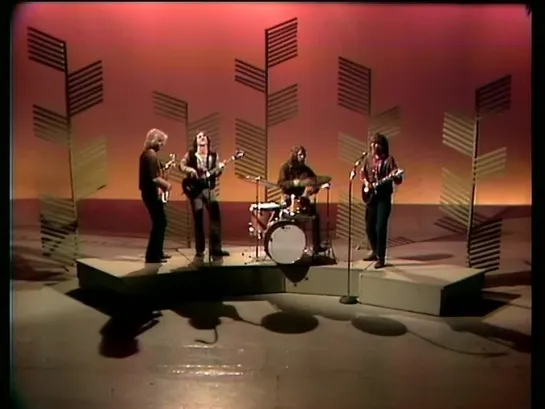 Creedence Clearwater Revival - Bad Moon Rising • The Best Of The Johnny Cash TV