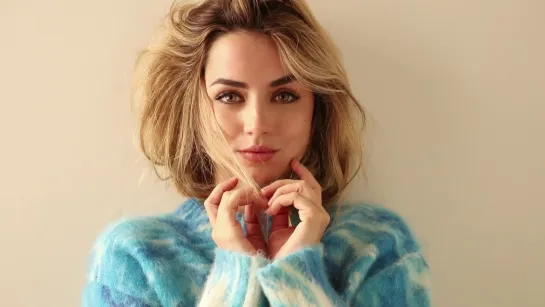 2017 › съемка для журнала Vogue ES (Ana De Armas Daily)