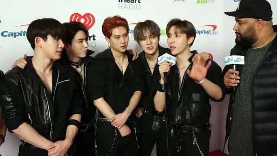 [VK][181201] MONSTA X On Celebrating Christmas + Receives Surprise Gift At KISS Jingle Ball @ 102.7KIISFM