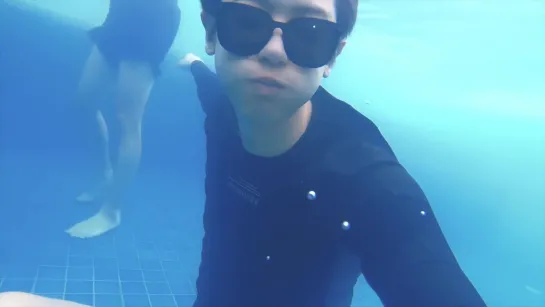 Chanyeol In The Water [BGM - mq]