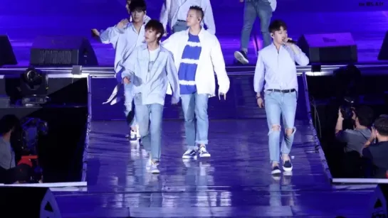 [FANCAM] 22.06.2018: BTOB - The Feeling @ Lotte Family Concert