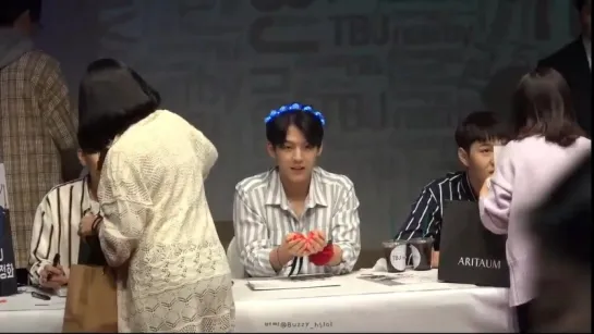 [FANCAM] 12.04.2018: BTOB @ TBJ Nearby Fansign