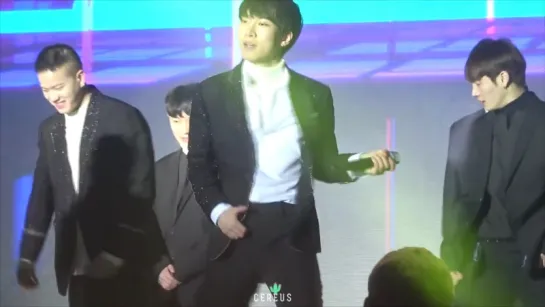 [FANCAM] 13.01.2018: BTOB - MOVIE (Фокус на Ынквана) @ Gwanghwamun Pyeongchang Olympics Torch Relay Event