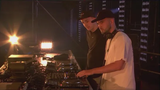 Distress Signal ft Kanine, K Motionz, Simula & Ic3 @ Rampage Open Air 2019