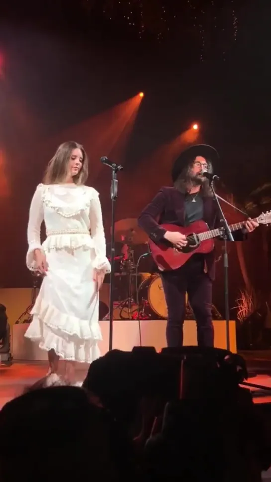 Lana Del Rey – Tomorrow Never Came (with Sean Ono Lennon) (Live @ «Northwell Health at Jones Beach Theater»)