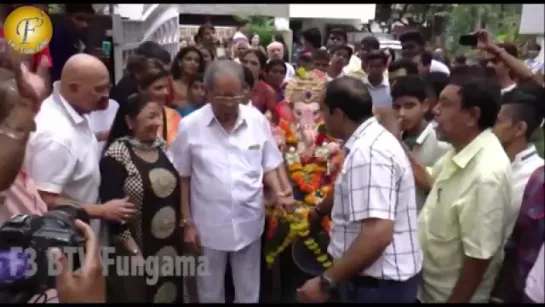 HRITHIK ROSHAN GANPATI VISARJAN