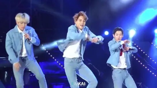 151009 ONE-K 콘서트_Growl (kai focus)