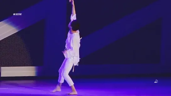 [FANCAM] 150725 Kai Deep Breath @ SMTOWN in Osaka