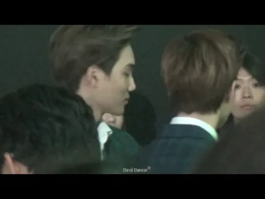 [FANCAM] 131114 Kai Focus  @ Melon Music Awards Backstage