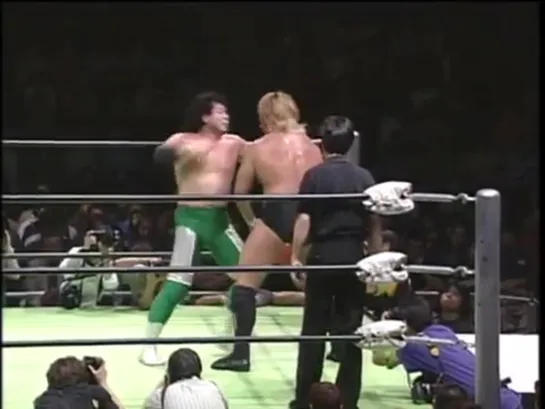 Mitsuharu Misawa vs. Yoshihiro Takayama - 15.04.2001 (NOAH Navigation For The Victory - Day 18)