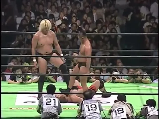 Minoru Suzuki & Yoshihiro Takayama (c) vs. Takeshi Morishima & Takeshi Rikio - 10.07.2004 (NOAH Departure 2004)