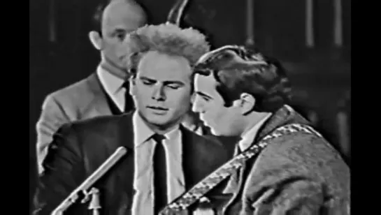 Simon  Garfunkel - I Am A Rock (Live Canadian TV, 1966)