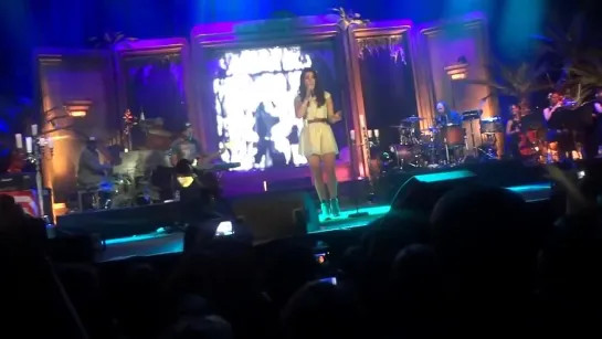 Lana Del Rey – Body Electric (Live @ «Paradise Tour»: Глазго, Великобритания; 16 мая 2013)