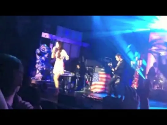 Lana Del Rey – Body Electric (Live @ «Paradise Tour»: Бирмингем, Великобритания; 12 мая 2013)