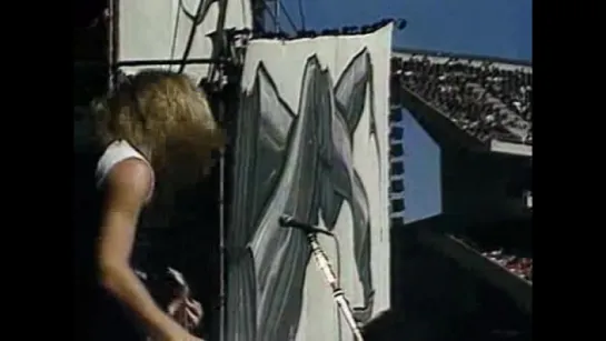 Metallica-LIVE AT MTVS DAY ON THE GREEN AT OAKLAND STADIUM. OAKLAND. CA- 31.08.1985