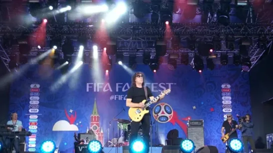 Владимир Кузьмин на фестивале болельщиков FIFA Fan Fest, 16.06.2018, Москва, Ленгоры