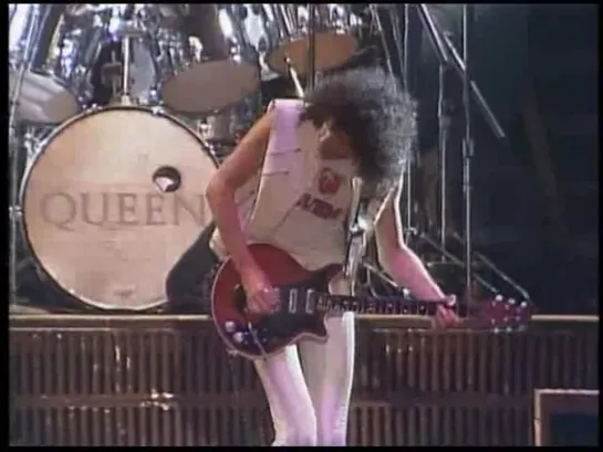 Queen - We Are The Champions Final- Live In Japan (1985)