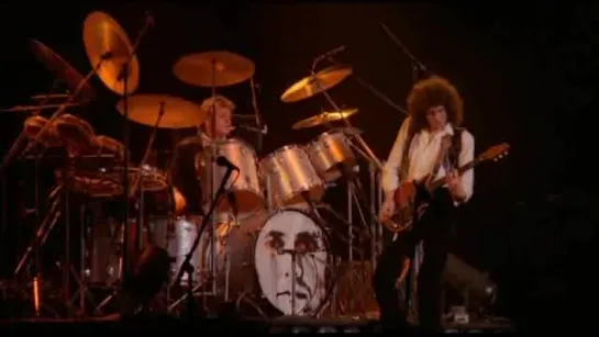 QUEEN-We Will Rock You