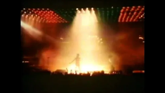 Queen-Live At The Basketball Hale Germany 1979