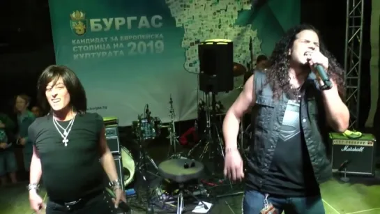 Joe Lynn Turner feat. Jeff Scott Soto - Highway star  Burn - Live from Burgas - 01 july 2013