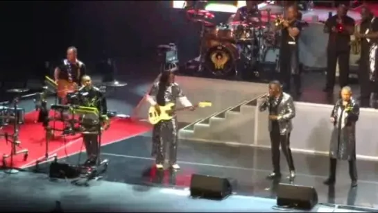 EARTH WIND AND FIRE- LIVE  Concert 2018