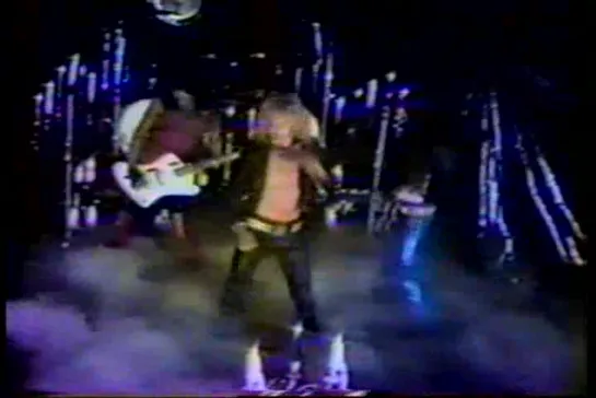 Motley Crue- Uncensored 1986