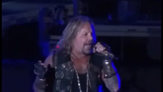 Motley Crue- Live at Hollywood Bowl, Los Angeles, CA, Multicam 2014-07-21