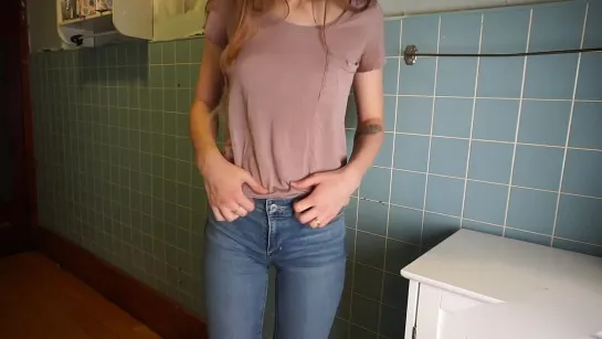 Cosmiaxx - Desperatly wetting tight jeans