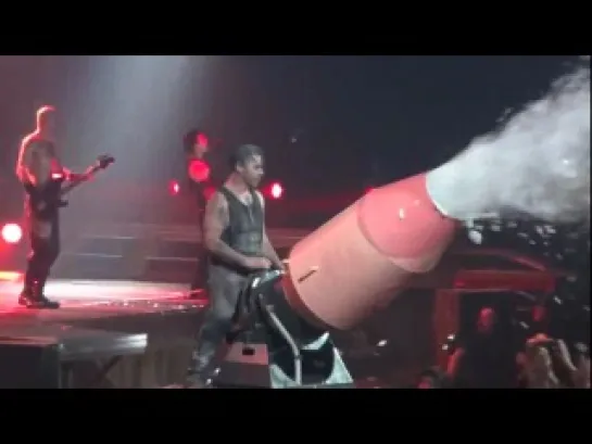 Rammstein Pussy Live Montreal 2012 HD