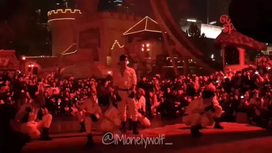 [Fancam][04.11.2018] MONSTA X in Lotte World